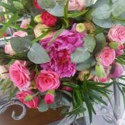 Bouquet de mariée rose et pivoine Valenciennes nord Hé fleur et moi fleuriste de Valenciennes