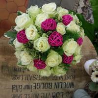 Bouquet Mariée Mariage valenciennes fleurs fleuriste hé fleur et moi le Quesnoy Saint amant Denain
