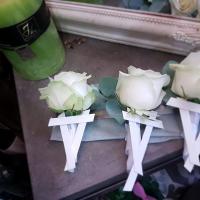 boutonnière chic Hé fleur et moi fleuriste de Valenciennes